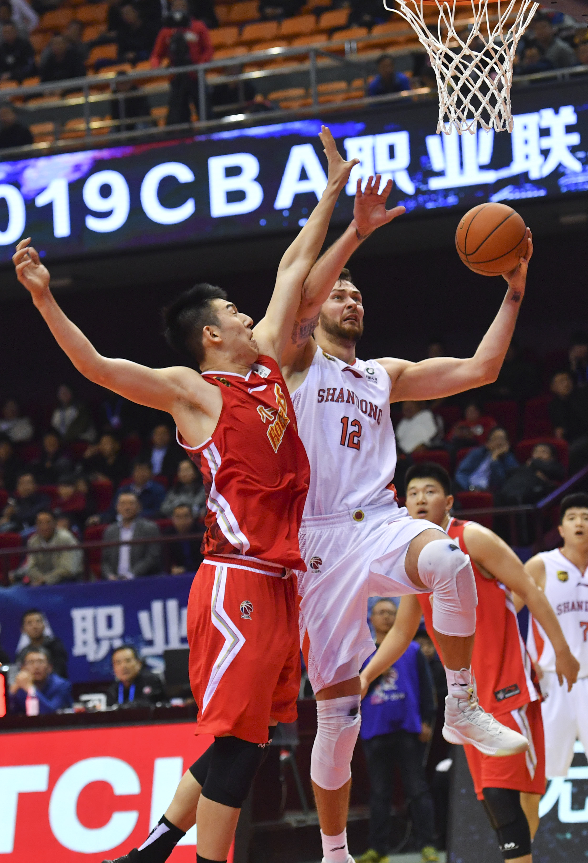 2025中超成功过人榜：罗德里格排第一，已三次成为中超过人王（2025中超成功过人榜：罗德里格居首，第三次加冕过人王）