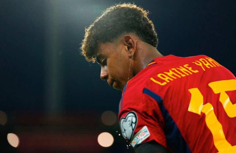 马洛塔：索默不需要任何建议，我们对他怀有极高的敬意和认可（马洛塔：索默无需建议，我们对他抱以最高敬意与肯定）