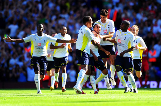 NBA交易市场动态：湖人完成外援引进,（湖人敲定外援签约，NBA交易市场新进展）