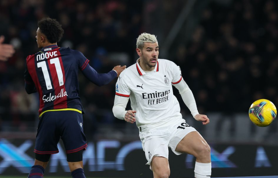 欧冠球员表现评析：C罗连续进球,（欧冠表现观察：C罗连场破门）